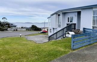 103 Dowse Drive, Maungaraki