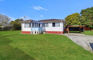 374 Roscommon Road, Clendon Park