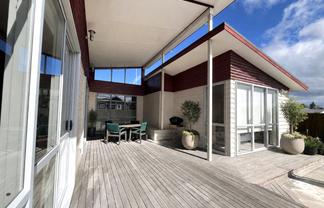 12 Belgrove Place, Waipukurau