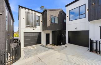 17B Cypress Place, Sunnynook