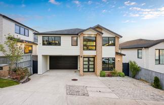 10 Tannaghmore Drive, Flat Bush