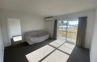 A/10 Oriel Place, Tawa
