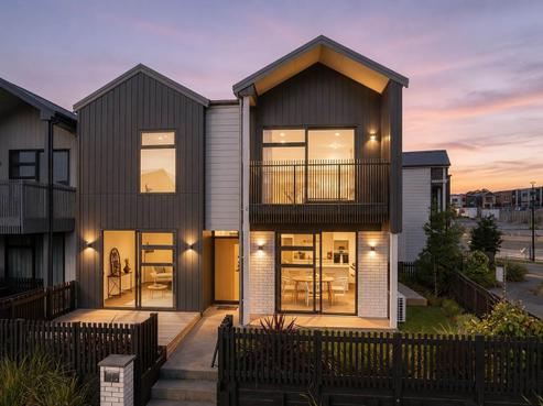 1 Wai Place, Massey