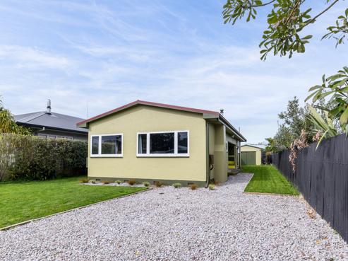 4 Kuku Street, Te Awanga
