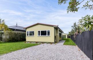 4 Kuku Street, Te Awanga