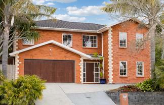 54 Leafield Crescent, Henderson