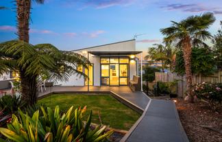 8 Brixton Road, Manly
