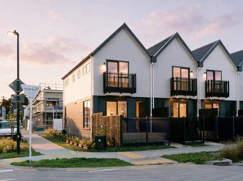 21 Harbourside Parade, Hobsonville