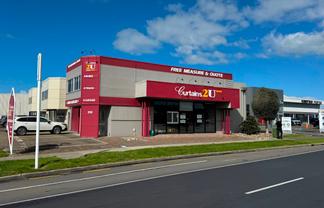 High Profile Trade Retail & Warehouse