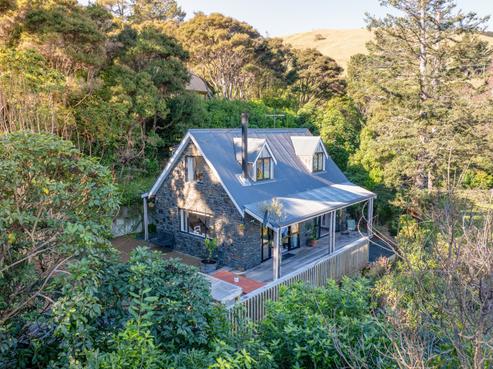 6888E Christchurch Akaroa Road, Takamatua