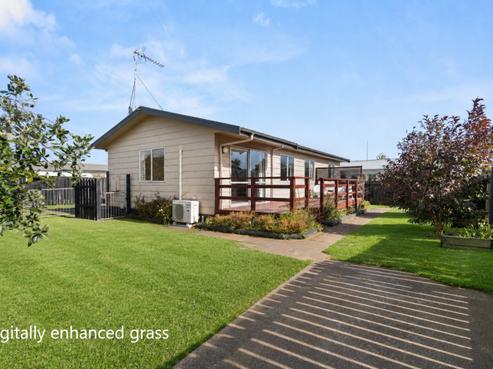 415 Ngatai Road, Bellevue