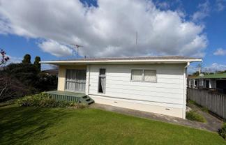 15A Lewis Street, Glenview