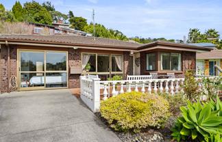 1/37 Palliser Lane, Browns Bay