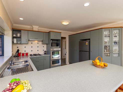 83 Regent Drive, Paraparaumu Beach
