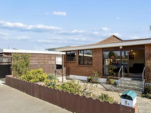 5A Forth Street, Mosgiel