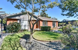 7 Heriott Close, BURWOOD