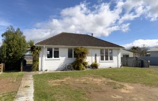 16 Robertshawe Crescent, Dannevirke