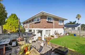 12A Rarangi Road, Saint Heliers