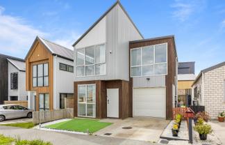 77 Matakohe Road, Westgate