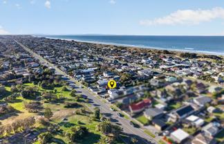 359 Estuary Road, South New Brighton