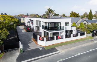 1+3/768 River Road, Chartwell