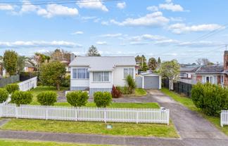 24 South Street, Papakura