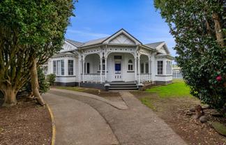 76 South Road, Manaia