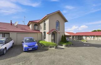 16/166 Waihi Road, Judea