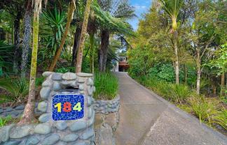 184 Huia Rd, Titirangi