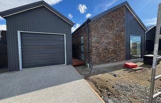 64 Wooing Tree Ave, Cromwell