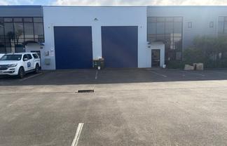 SMALL INDUSTRIAL - DON’T MISS OUT!
