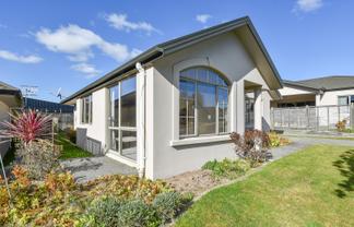 10/285 Vaughan Road, Owhata