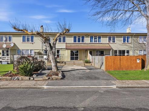 42 Murray Street, Mosgiel