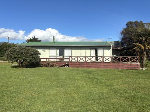 269 Utopia Road, Westport