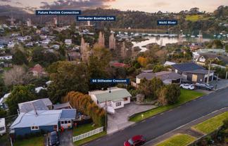 66 Stillwater Crescent, Stillwater