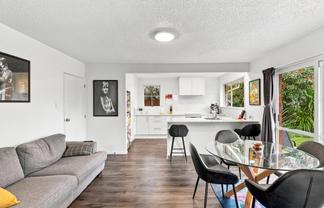 2/23 Montclare Avenue, Ilam