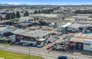 Dual access in Frankton