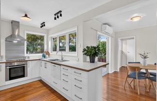 70 Weka Street, The Wood