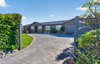 7 Lemonwood Grove, Maungaraki