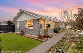 123 Gilberthorpes Road, Hei Hei