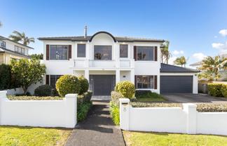 8 Kahala Place, West Harbour