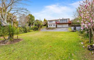 30 Olive Avenue, Nukuhau