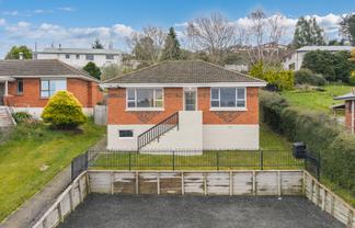 301 Main South Road, Green Island