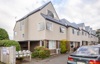 5/700 Great King, North Dunedin