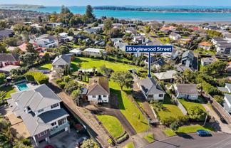 16 Inglewood Street, Waiotaiki Bay