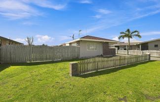 19 Barbara Grove, Papamoa