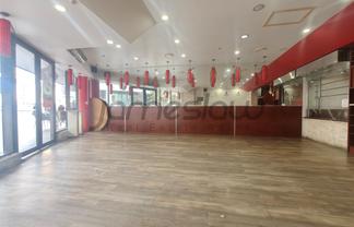 Queen St Retail + Full Commercial Kitchen