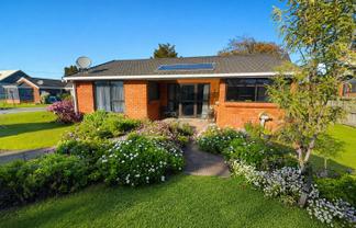 4 Henry Street, Blenheim Central
