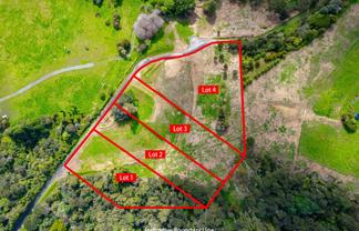  132 Whitford Park Road, Whitford