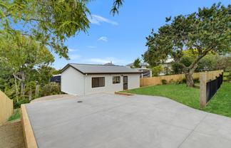 11B John Road, Stanmore Bay